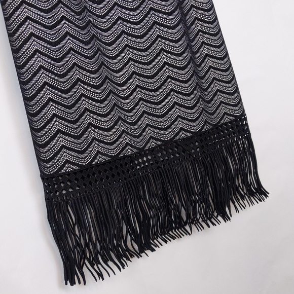 🆕🌿JULIA JORDAN FRINGE DRESS🌿 - Picture 4 of 8